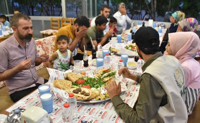 Dört farklı kültür aynı sofrada buluştu