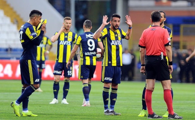 Fenerbahçe deplasmanda farklı kazandı