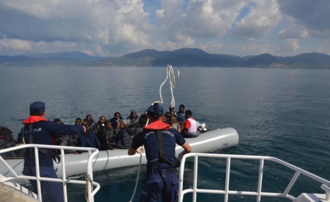 Kuşadası’nda 14’ü çocuk 39 kaçak göçmen yakalandı