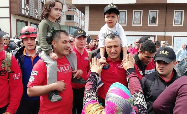 Rize’nin Fındıklı ilçesinde kaybolan 2 çocuk bulundu