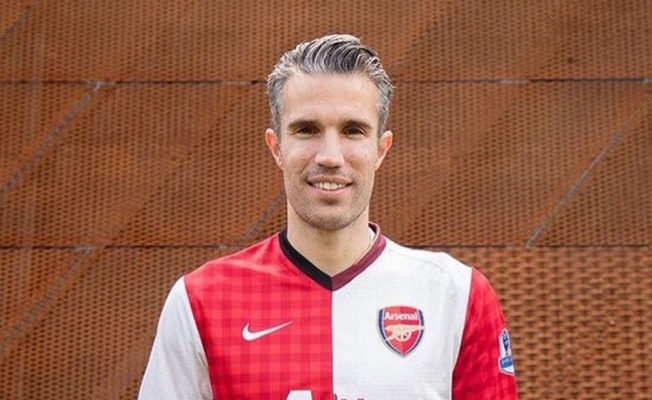 Robin van Persie futbolu bırakıyor