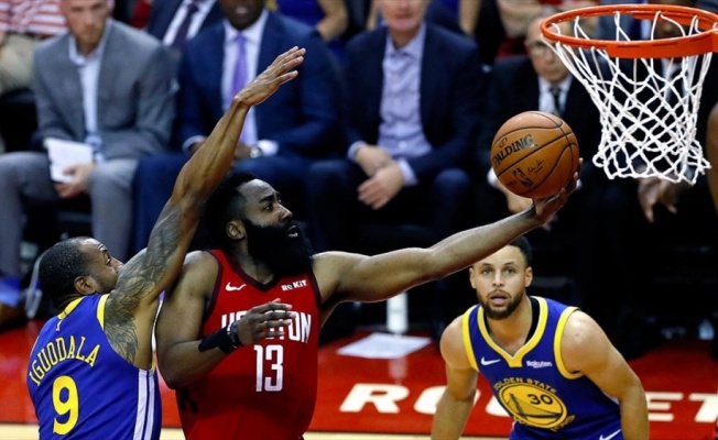 Rockets serideki ilk galibiyetini aldı