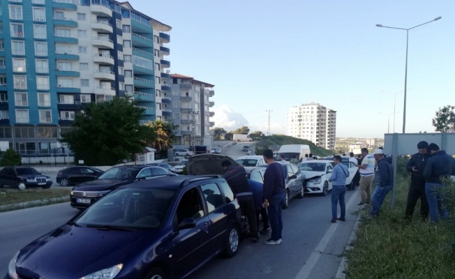 Tansiyonu düşen sürücü zincirleme kazaya neden oldu