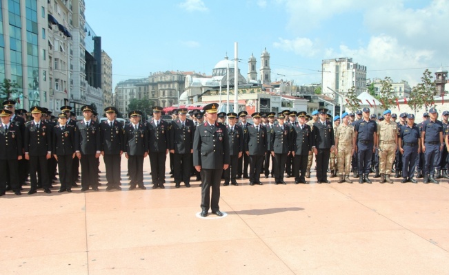 180’inci kuruluş yıldönümü Taksim’de kutlandı