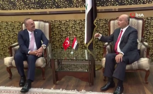 Bakan Çavuşoğlu, Irak Cumhurbaşkanı Salih ile görüştü