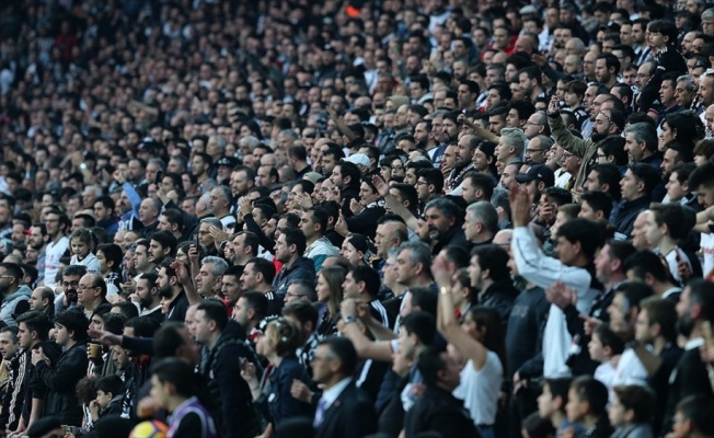 Beşiktaş'ta kombine kartların genel satışına başlandı