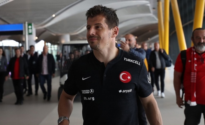 Emre Belözoğlu Fenerbahçe'ye dönüş yolunda