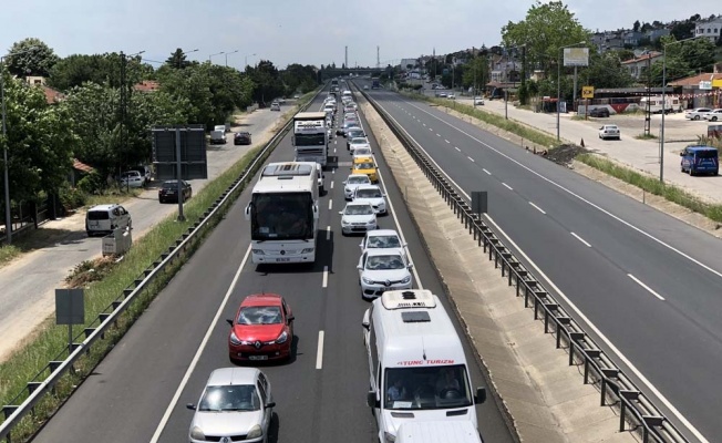 İstanbul’a dönüş yolunda yoğunluk