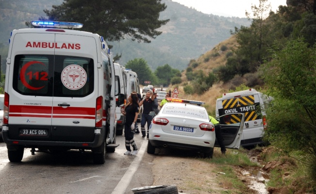 Mersin’de trafik kazası: 10 yaralı