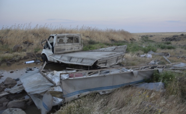 Şanlıurfa’da pikap şarampole devrildi: 6 yaralı