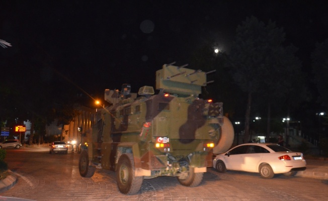 Sınır birliklerine gece sevkiyatı