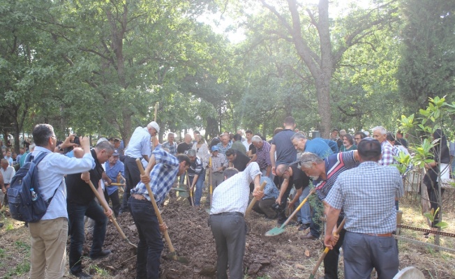 Ünlü ressam İbrahim Balaban Bursa’da toprağa verildi