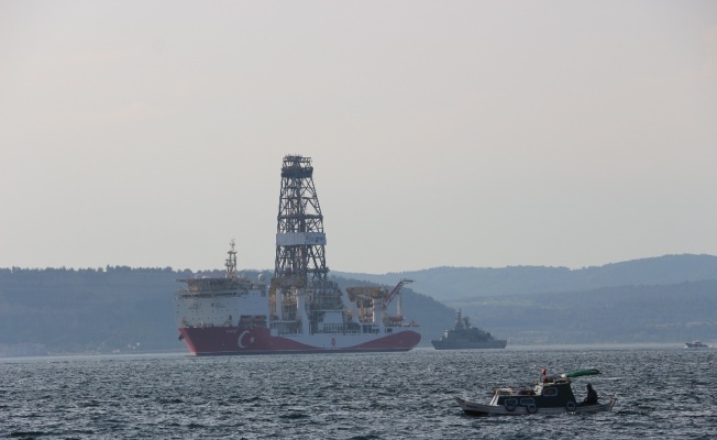 'Yavuz', Çanakkale Boğazı'ndan geçti