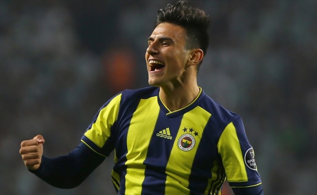 Eljif Elmas İstanbul'da