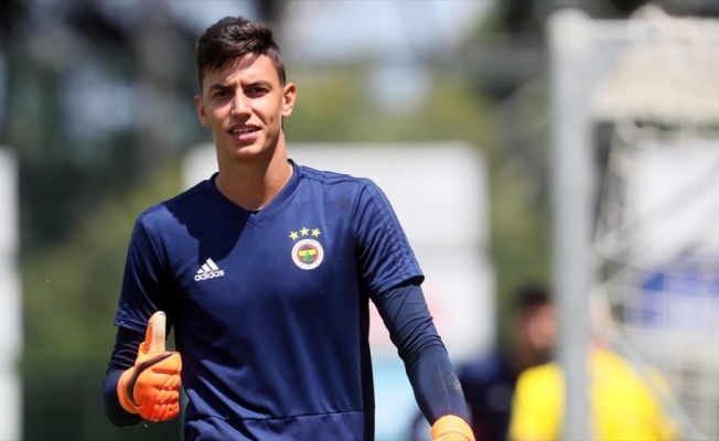 Fenerbahçe, Berke Özer'i Westerlo'ya kiraladı