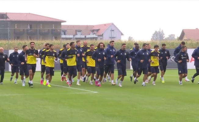 Fenerbahçe'nin Avusturya kampı başladı