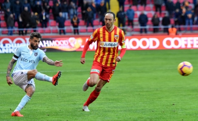 Kayserispor, Umut Bulut ile sözleşme yeniledi