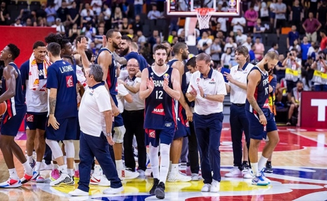 13 yıldır yenilmeyen ABD'yi geçen Fransa yarı finalde