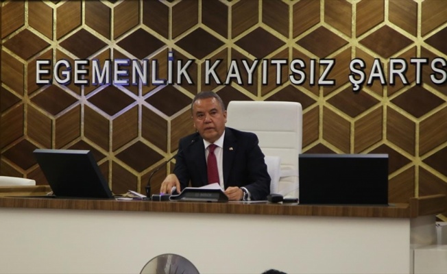 Antalya Büyükşehir Belediye Başkanı Böcek: Cumhurbaşkanı'nın davetine gideceğim