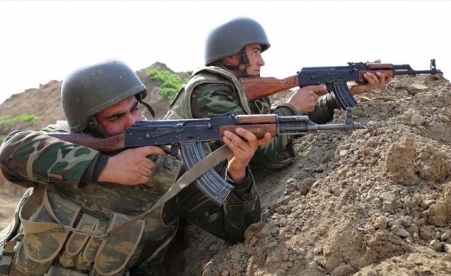 Azerbaycan-Ermenistan cephe hattında bir asker şehit oldu
