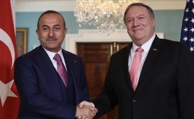 Çavuşoğlu ABD'li mevkidaşı Pompeo ile telefonda görüştü