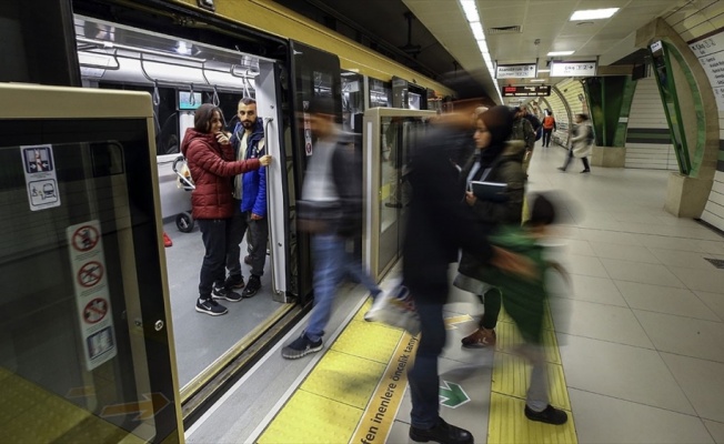 Cumhuriyet Bayramı dolayısıyla metro seferlerine düzenleme