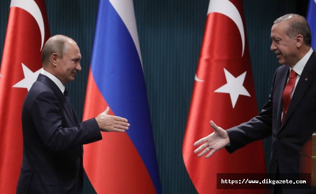 Erdoğan, Putin'in davetini kabul etti: Rusya'ya geliyor!