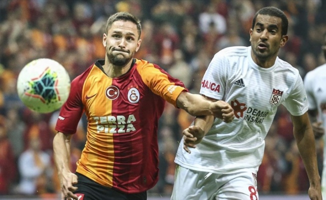 Galatasaray 5 maç sonra güldü... İşte maçtan dakika ve istatistikler