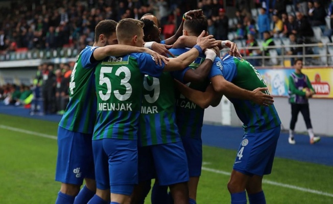 Çaykur Rizespor evinde 3 puan aldı