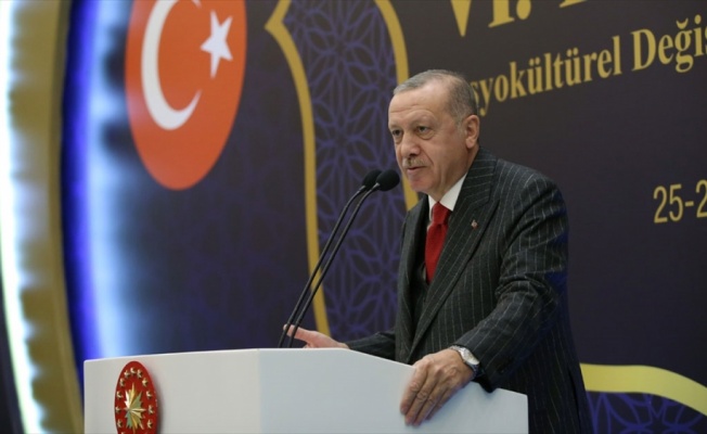 Cumhurbaşkanı Erdoğan: İslam bize göre değil, biz İslam'a göre hareket edeceğiz