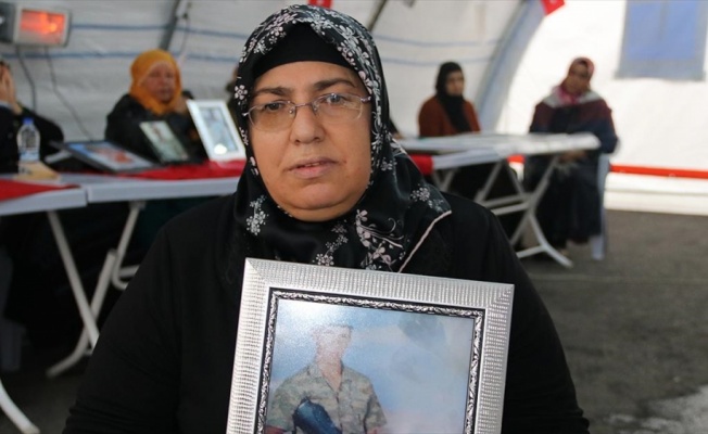 Diyarbakır annelerinden Altıntaş: Ya oğlumu alacağım ya da burada öleceğim