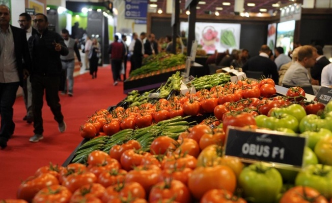 Dünyanın en büyük seracılık fuarı Antalya'da başladı