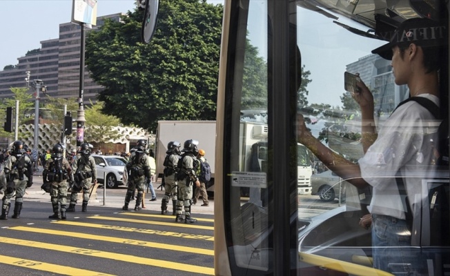 Hong Kong'da 6 gün aradan sonra okullar açıldı