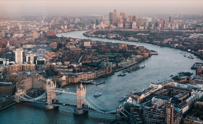 İngiliz polisi: Londra Köprüsü saldırganı öldürüldü