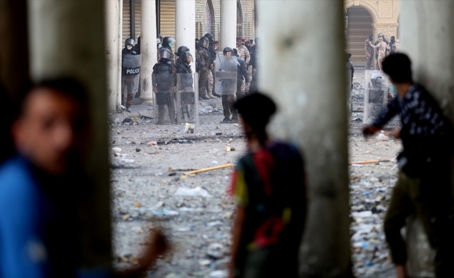 Irak'ın Zikar vilayetindeki gösterilerde 14 kişi öldü, 80 kişi yaralandı