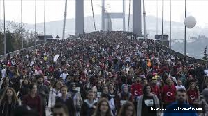 Red Bull sporcusu Arslan, İstanbul Maratonu'nda kilometrelere meydan okudu