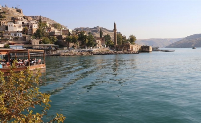 'Sakin şehir' Halfeti sonbaharda ziyaretçilerini cezbediyor