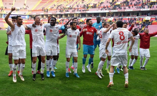 Sivasspor başarılı performansıyla taraftarını heyecanlandırdı