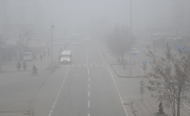 Erzurum ve Iğdır'da hava ulaşımına sis engeli