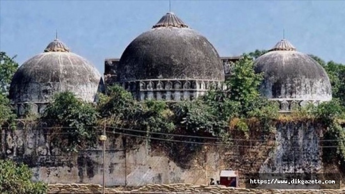 Güney Asya'nın Ayasofyası: Babri Camisi