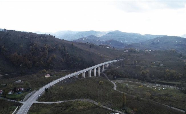 Karadeniz-Akdeniz Yolu'nun yüzde 95'i tamamlandı