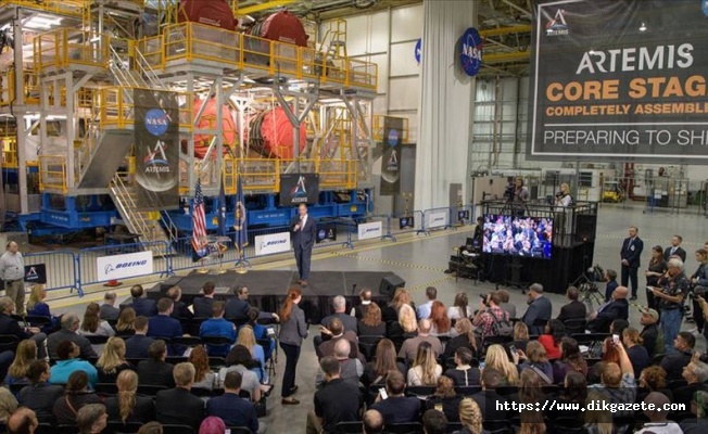 NASA Ay görevinde kullanılacak roket platformunu görücüye çıkardı