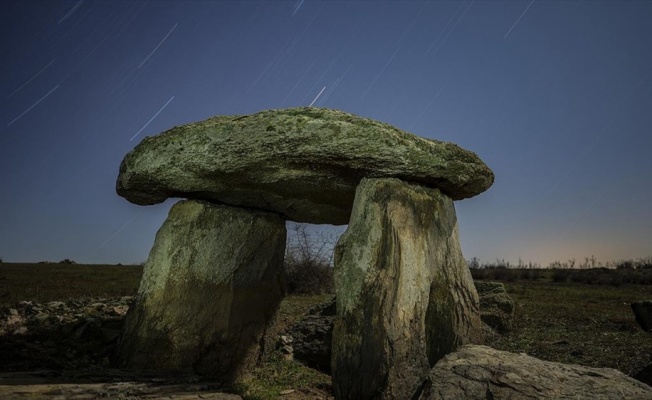 Trakya dolmenlerine Stonehenge benzetmesi