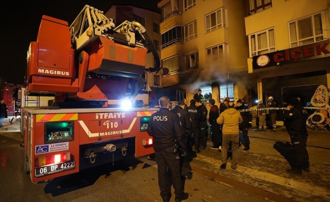 Ankara'da bir apartmanda çıkan yangında 4 kişi öldü