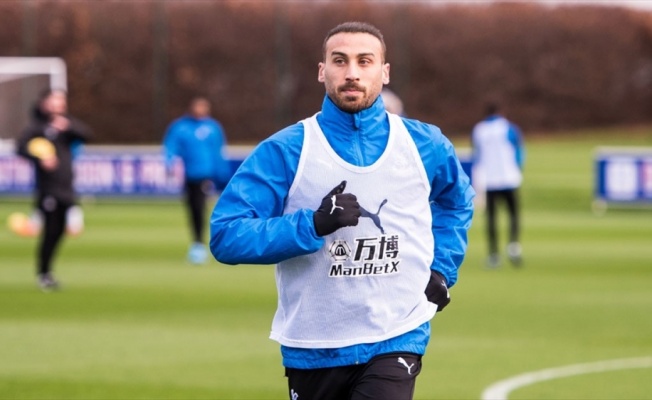 Cenk Tosun, Arsenal maçında Crystal Palace'ın kadrosunda olacak