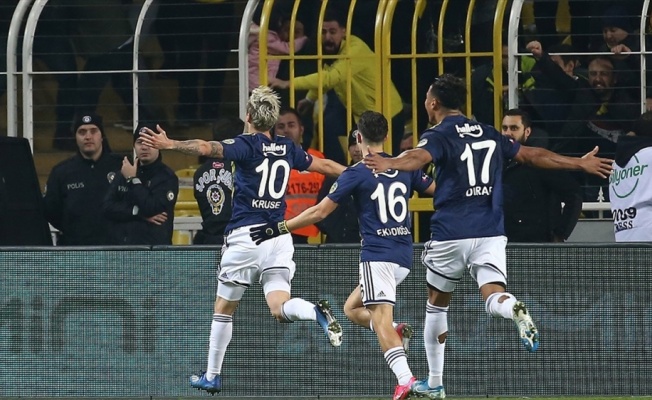 Fenerbahçe seriyi sürdürdü