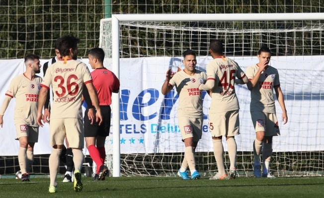 Galatasaray hazırlık maçında Altay'ı mağlup etti