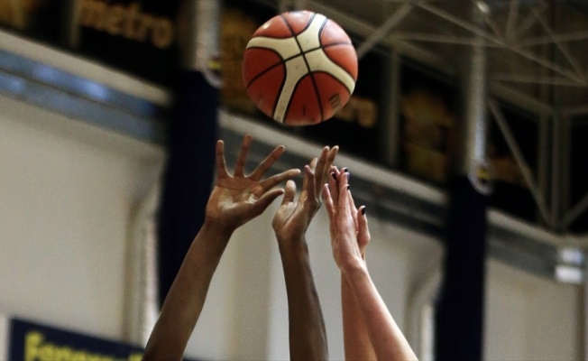 Kadın basketbolunda derbide Beşiktaş ile Fenerbahçe karşılaşacak