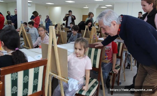 Tataristan'daki çocuklar “İstanbul”u resimlediler