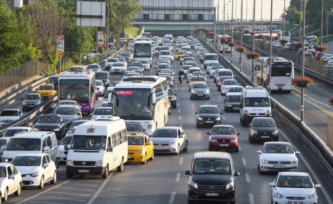 Trafiğe kayıtlı araç sayısı 23 milyonu aştı